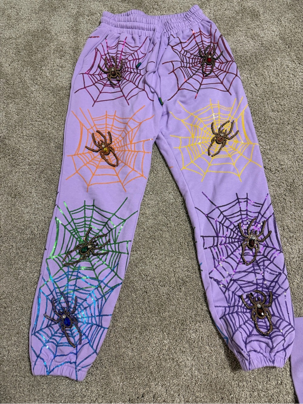 QUEEN OF SPARKLES Lavender Sequin Spider Web Sweatshirt/pants set S - Picture 4 of 5
